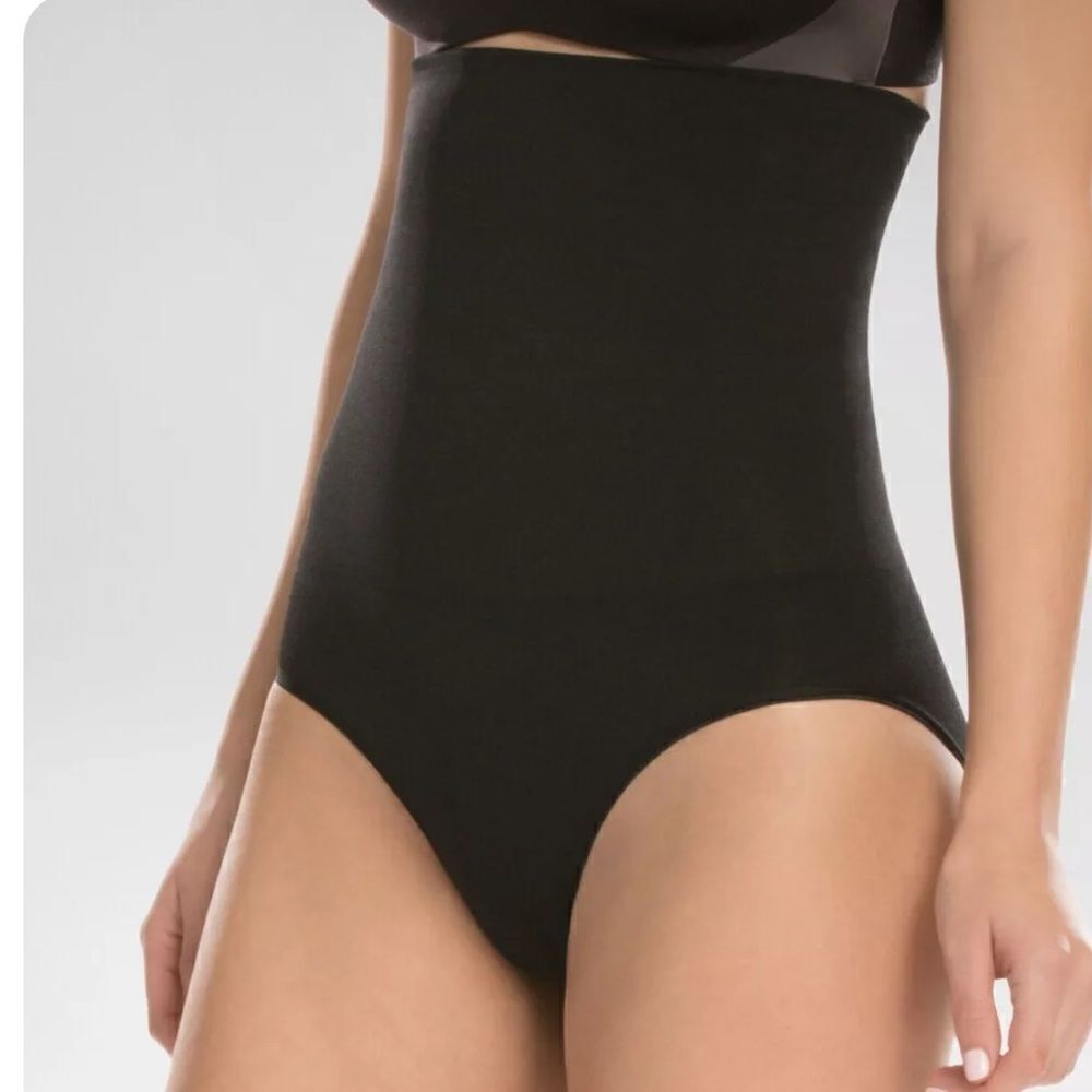 Assets SPANX Red Hot Label Focused Firmers Size Large
